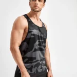Solid crop slim sports tee